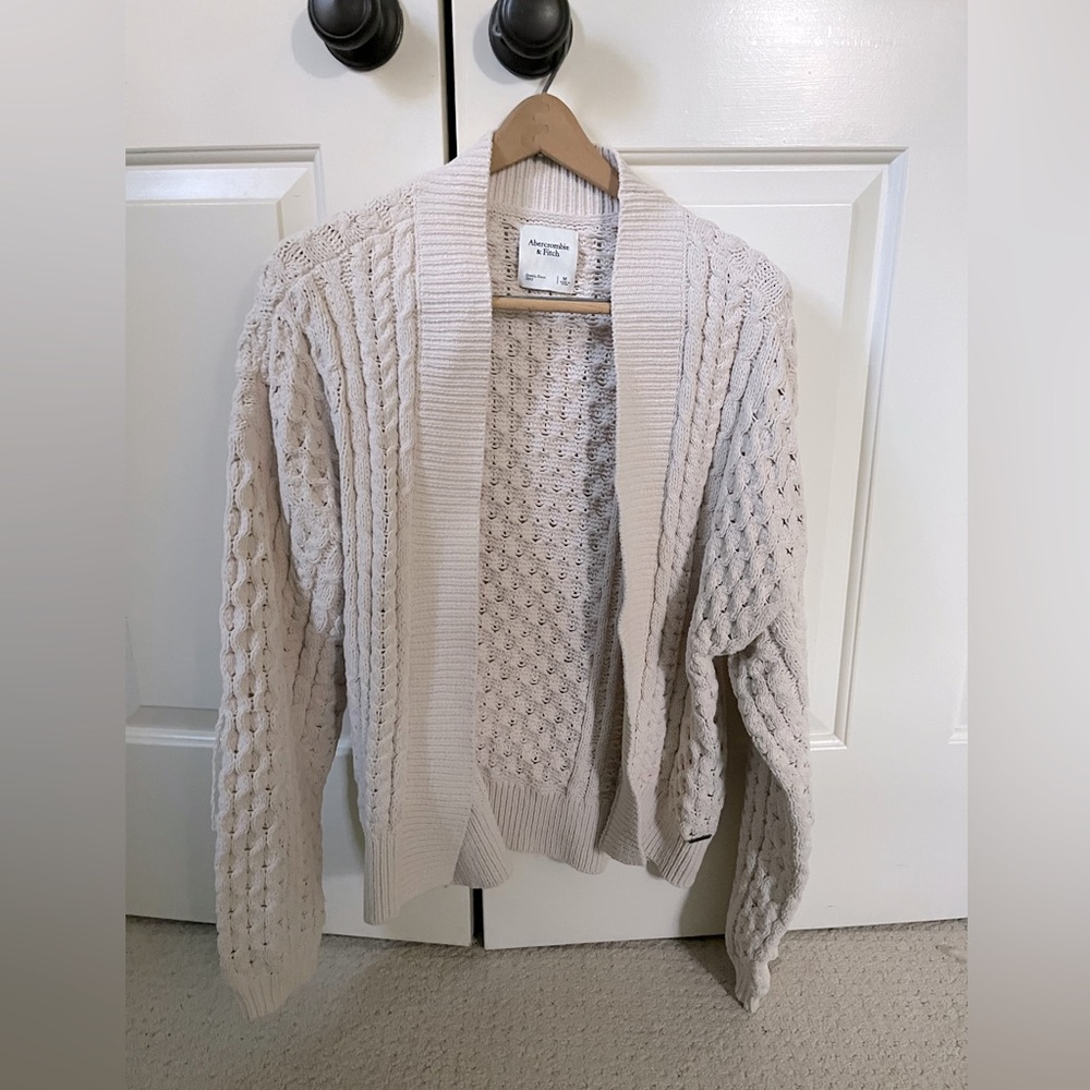 Abercrombie sweater